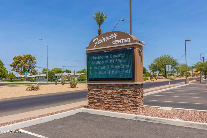 47-Desert Hills