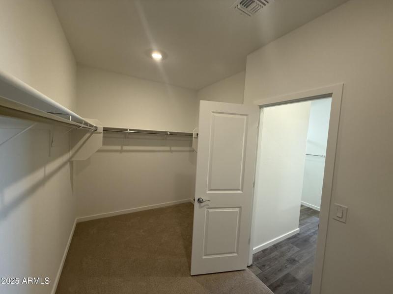 164 Owners Closet
