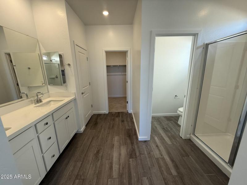 164 Owners Bathroom