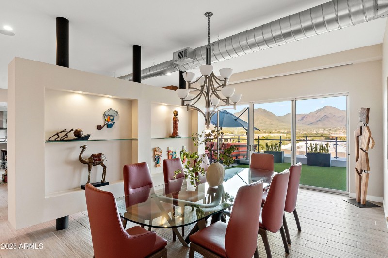 Formal Dining