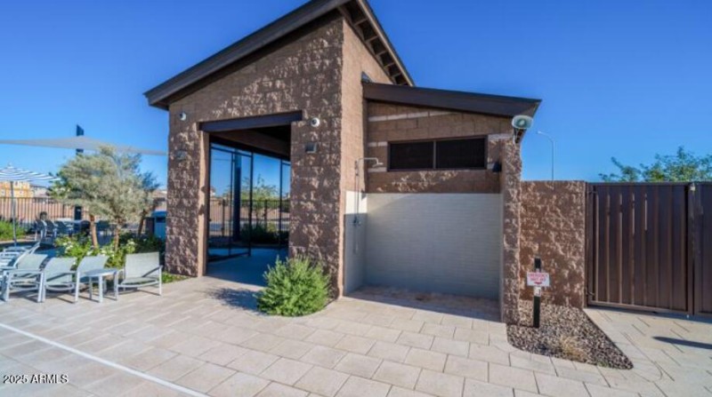 La Mira Discovery Community