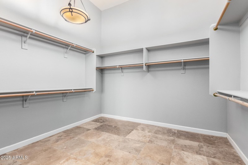 25 - Finch (12-23-25)