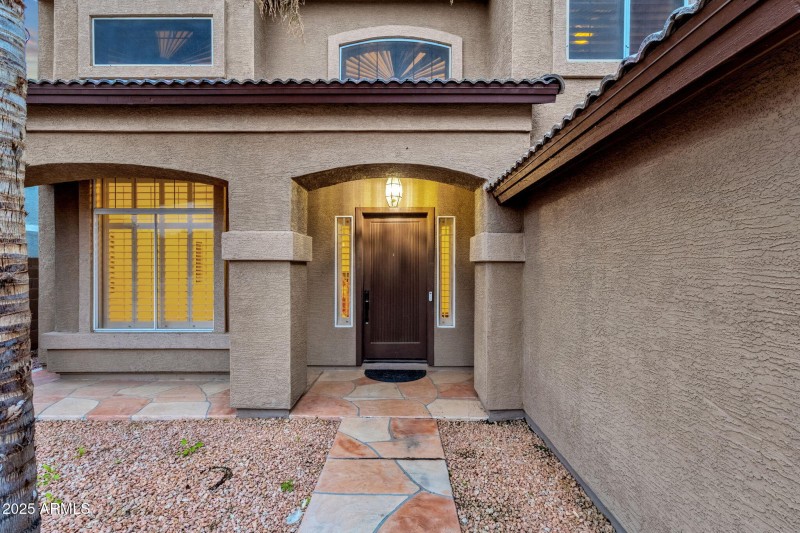 6-web-or-mls-969-e-oakland-st