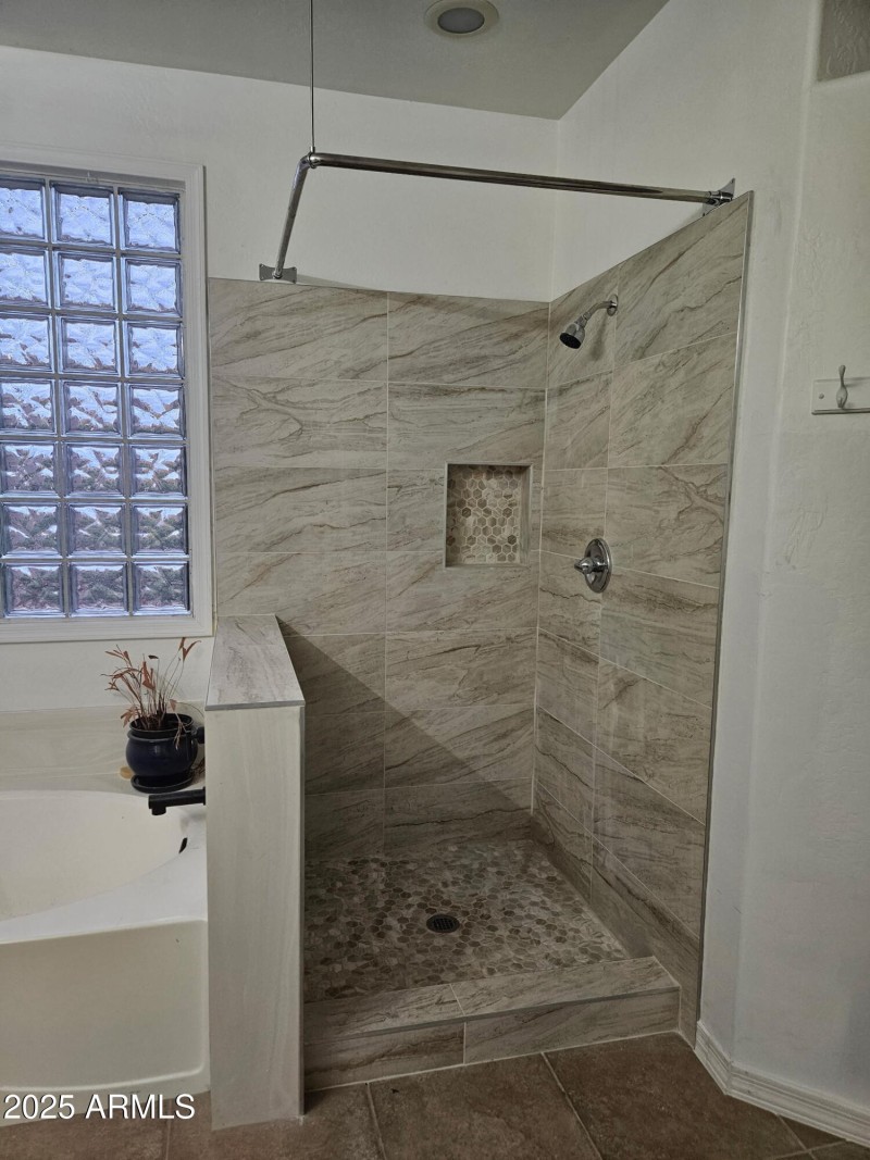 Oakland shower
