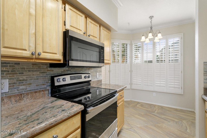 22-Kitchen