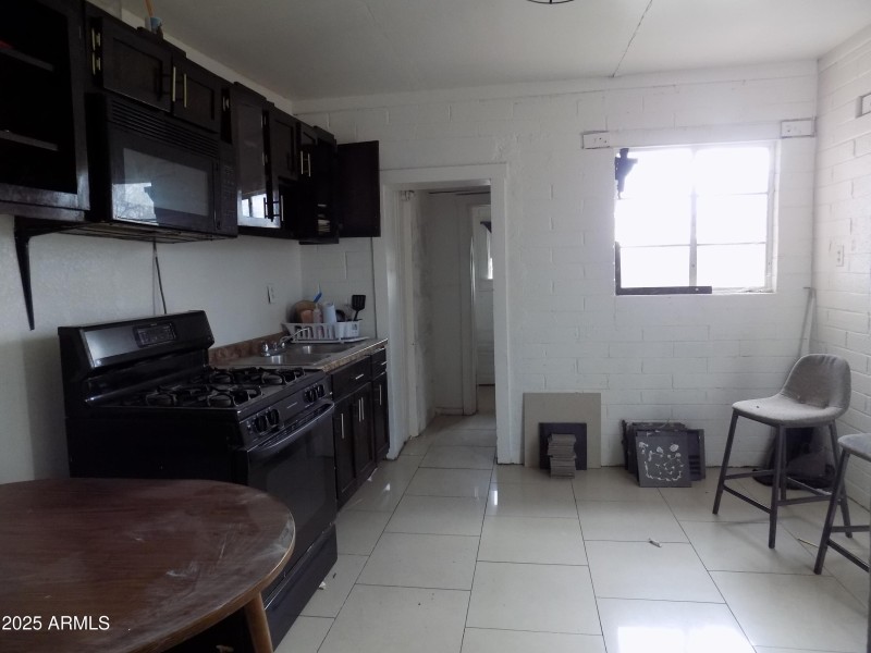 Apartment Kitchen
