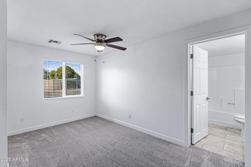 398 W Fairview St-12