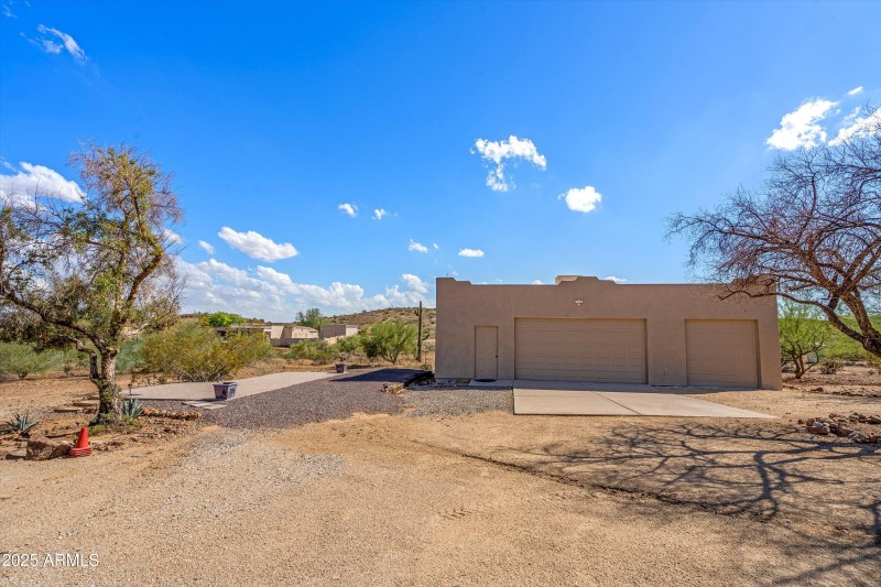 34-Garage