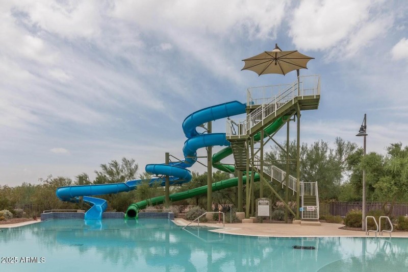 04_WaterSlides