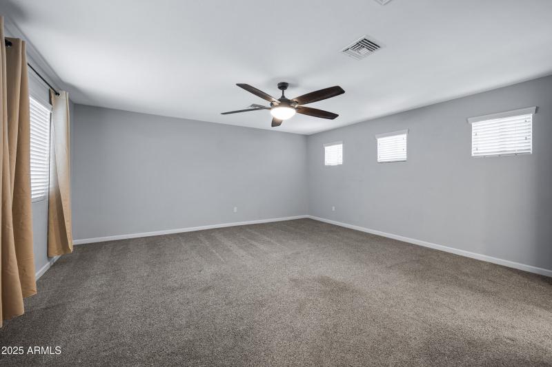 1601 W Glenrosa Ave-18