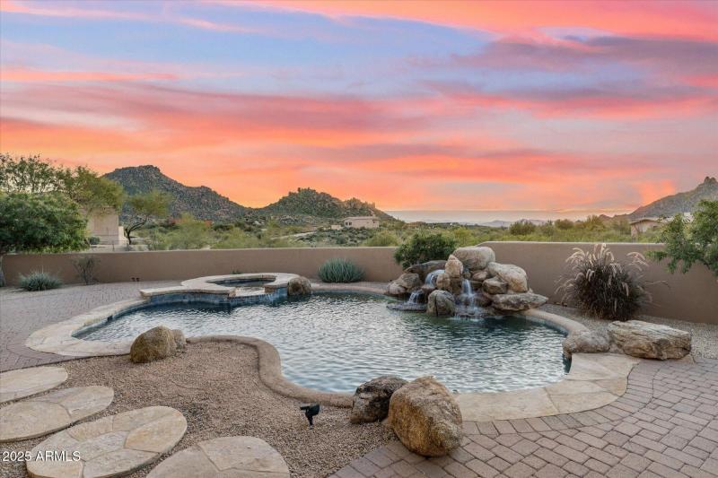 Sunset in Paradise