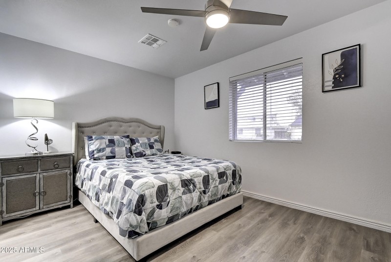 6959 W Solano Dr (38)