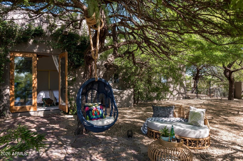 Guest Patio~