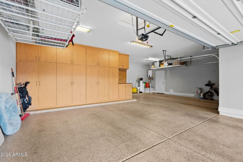 Garage built-ins