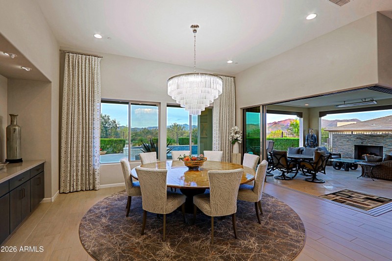 Dining 1