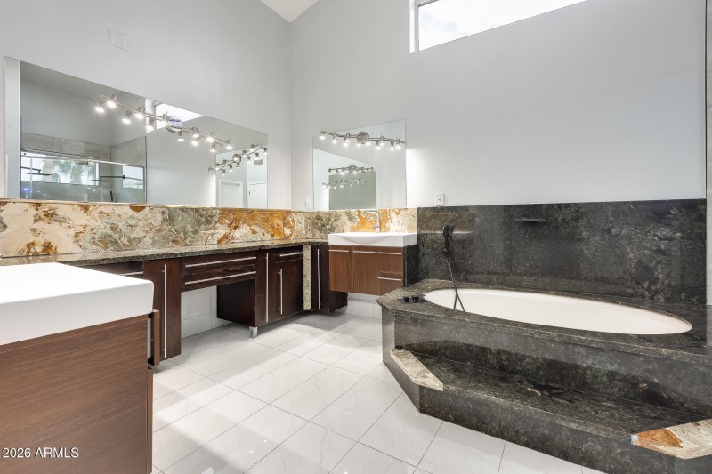 Primary Ensuite