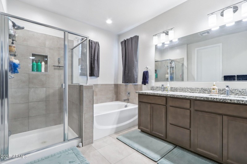 33-web-or-mls-E Spruce Dr-S2307-031