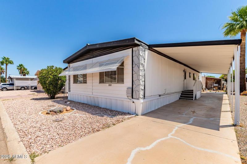 Driveway of Trailer