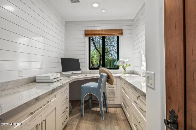 19-Office-2