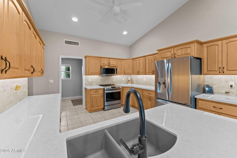 Kitchen (3)