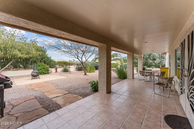 Covered Back Patio (2)