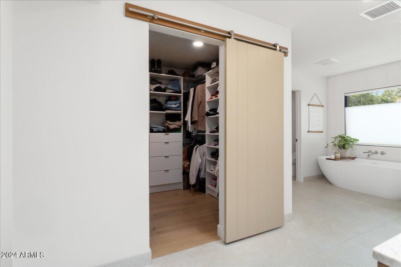 27-1141 N Oro Vista