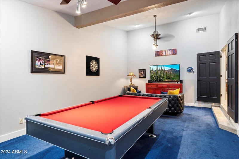 060-Game Room