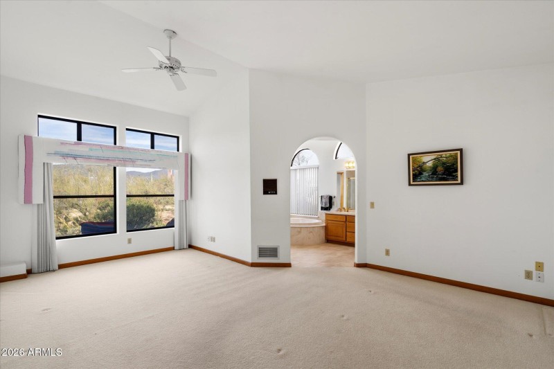Spacious Primary