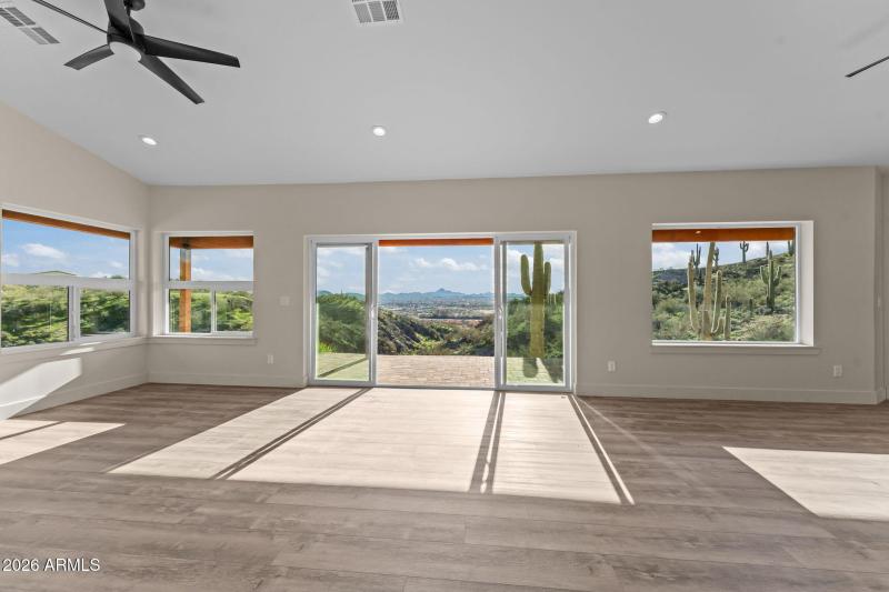 25-web-or-mls-DSC08731