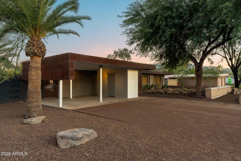 Carport