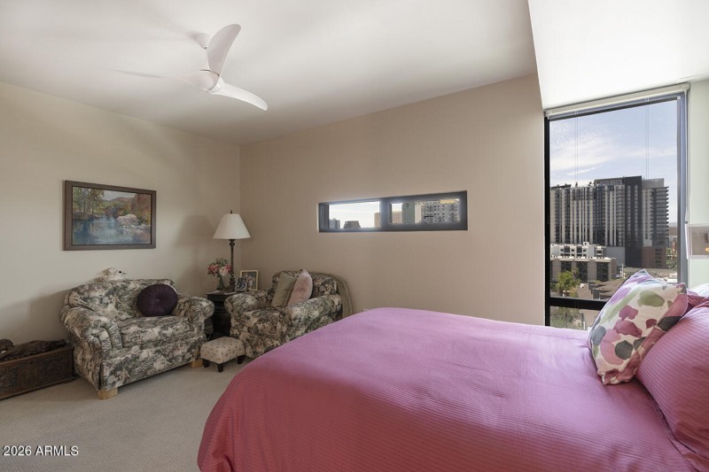 200 W PORTLAND ST 1113