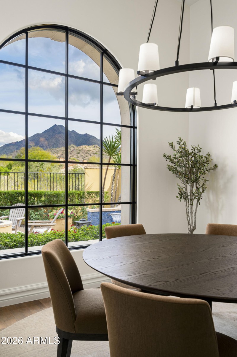 Breakfast nook views