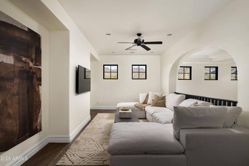 Upper level TV lounge