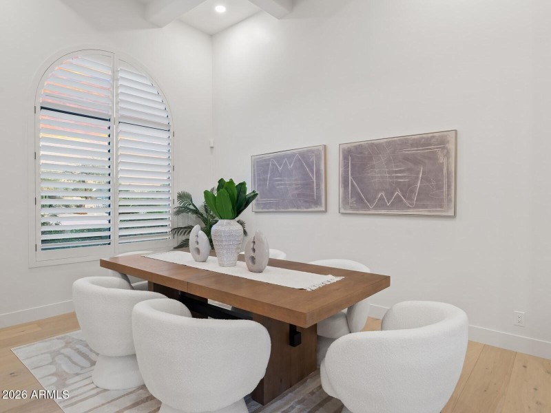 020_Dining Room