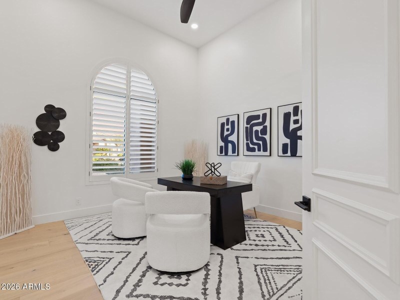 056_BedroomOffice