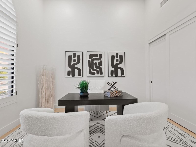 057_BedroomOffice