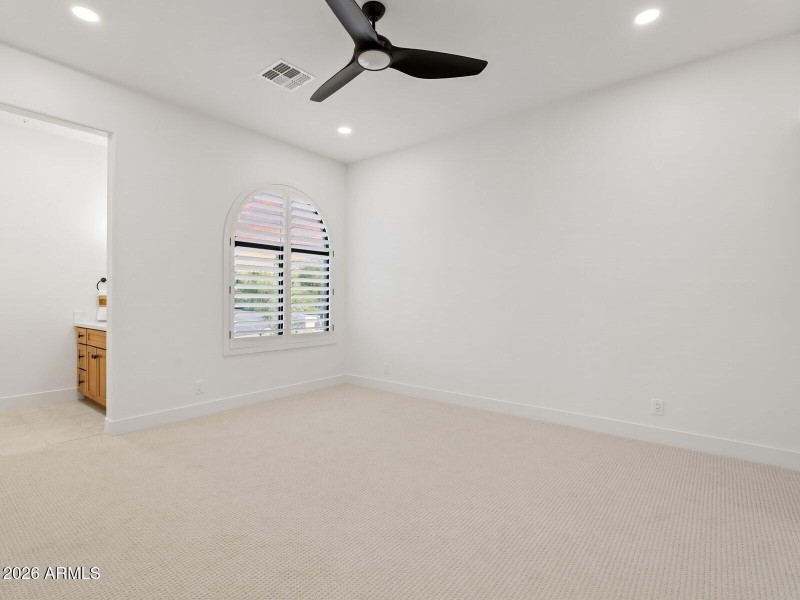 060_Bedroom