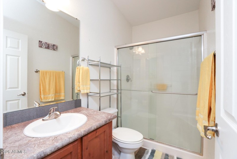 Guest Full Bath