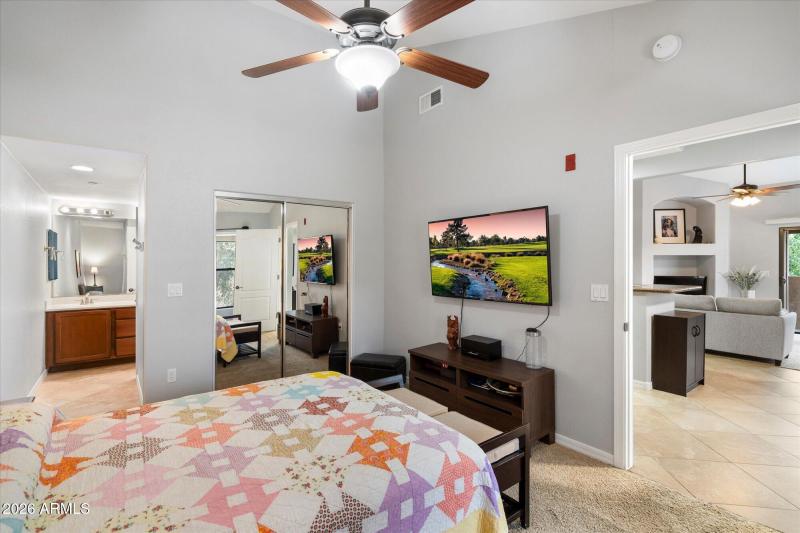 Prim Bdrm to ensuite