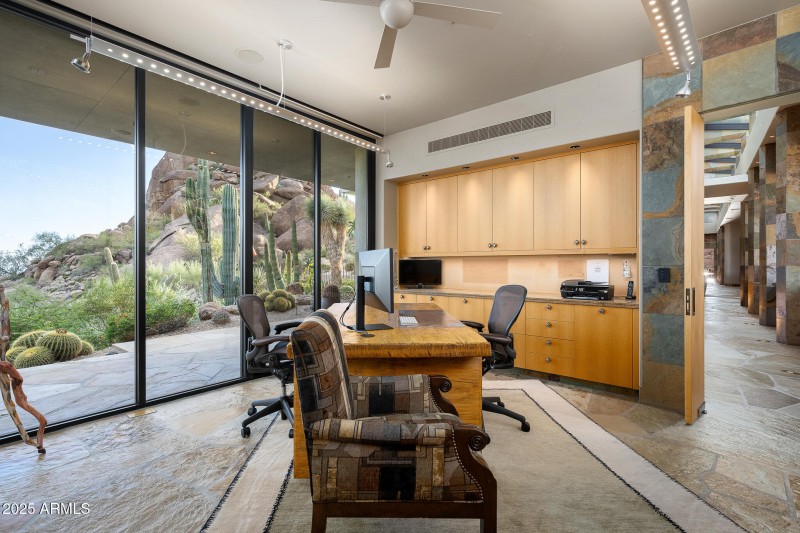 Bedroom 4/Office