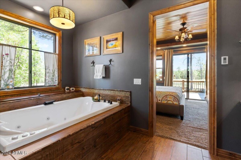 Jetted Tub