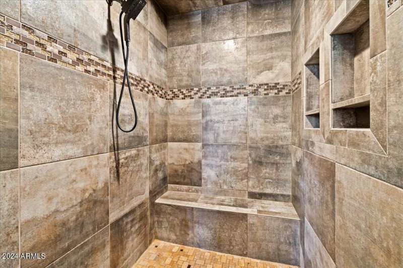 Primary shower
