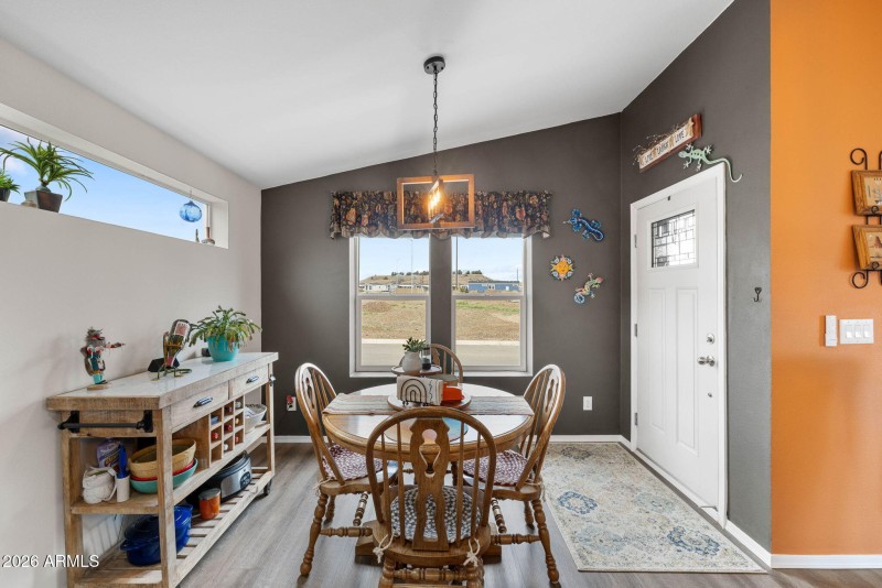 4-Dining Room