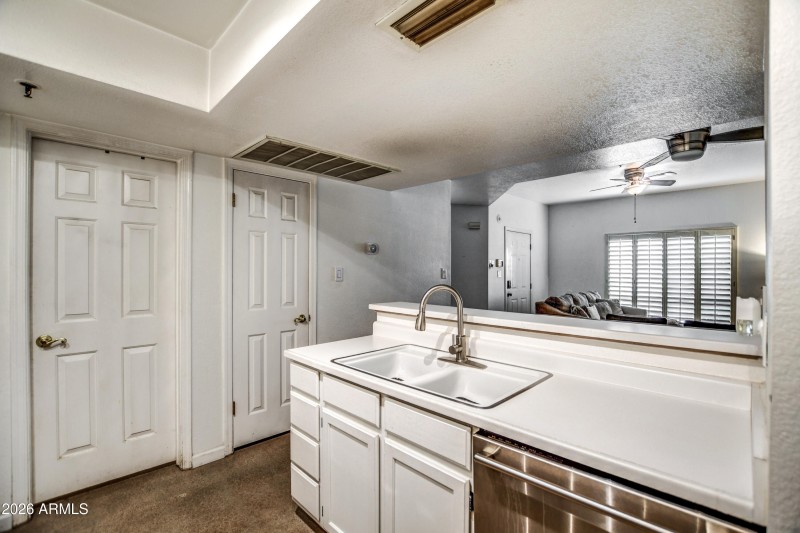 Kitchen 9