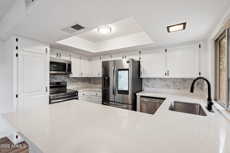 12-Kitchen