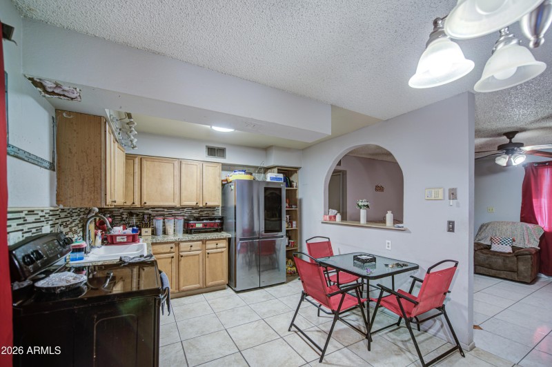 Kitchen 3