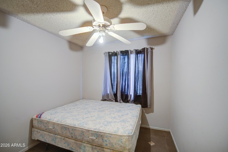 Bedroom 3-pic 1
