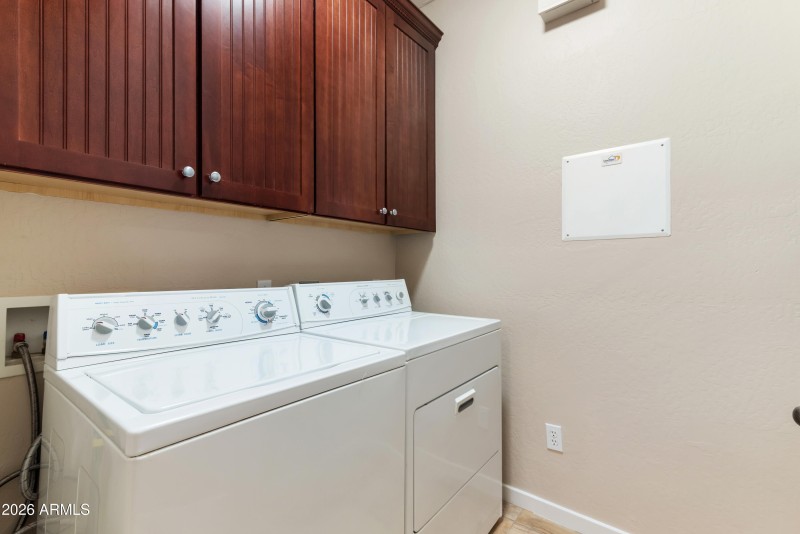 Laundry Rm