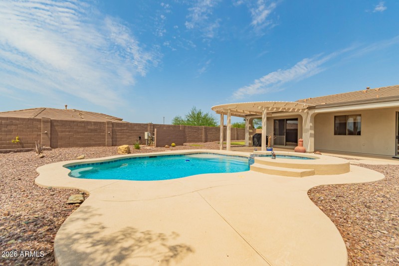 2361 W TURTLE HILL CT