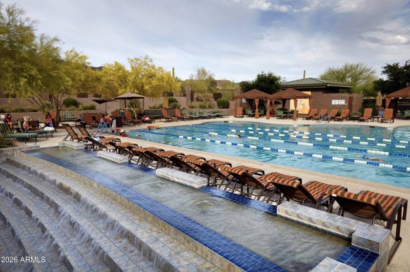 21 Persimmon Lap Pool